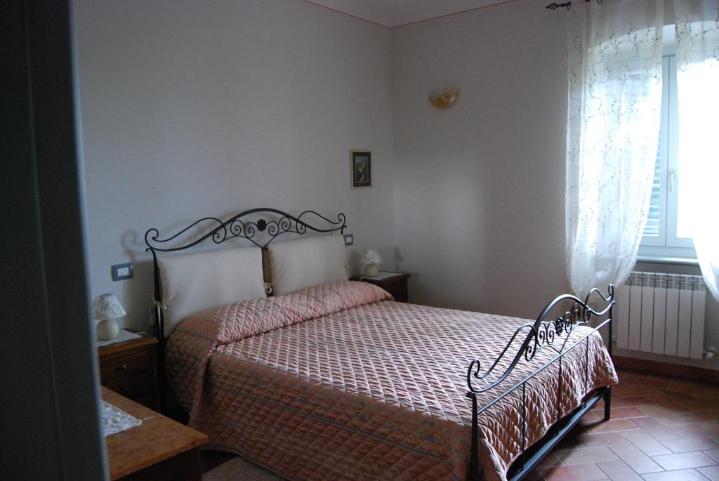 Appartement Casa Girella à Terontola Chambre photo