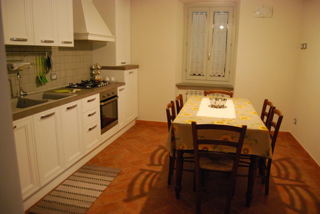 Appartement Casa Girella à Terontola Chambre photo